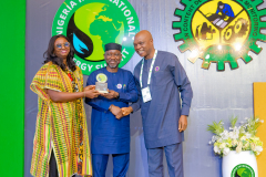 NIES-2024-State-House-Dinner-477