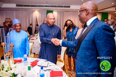 NIPS-2021_Day-1-Images-139