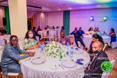 NIPS-2021_Day-1-Images-270