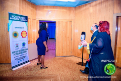 NIPS-2021_Day-1-Images-45