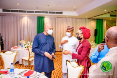 NIPS-2021_Day-1-Images-76