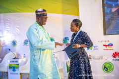 NIPS-2021-Day-3-PLENARY-SESSIONS-260