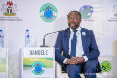 NIPS-2021-DAY-4_PLENARY-SESSIONS-134