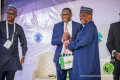 NIPS-2021-DAY-4_PLENARY-SESSIONS-143