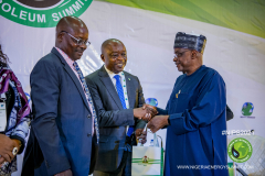 NIPS-2021-DAY-4_PLENARY-SESSIONS-172