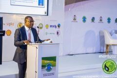 NIPS-2021-DAY-4_PLENARY-SESSIONS-192