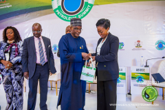 NIPS-2021-DAY-4_PLENARY-SESSIONS-280